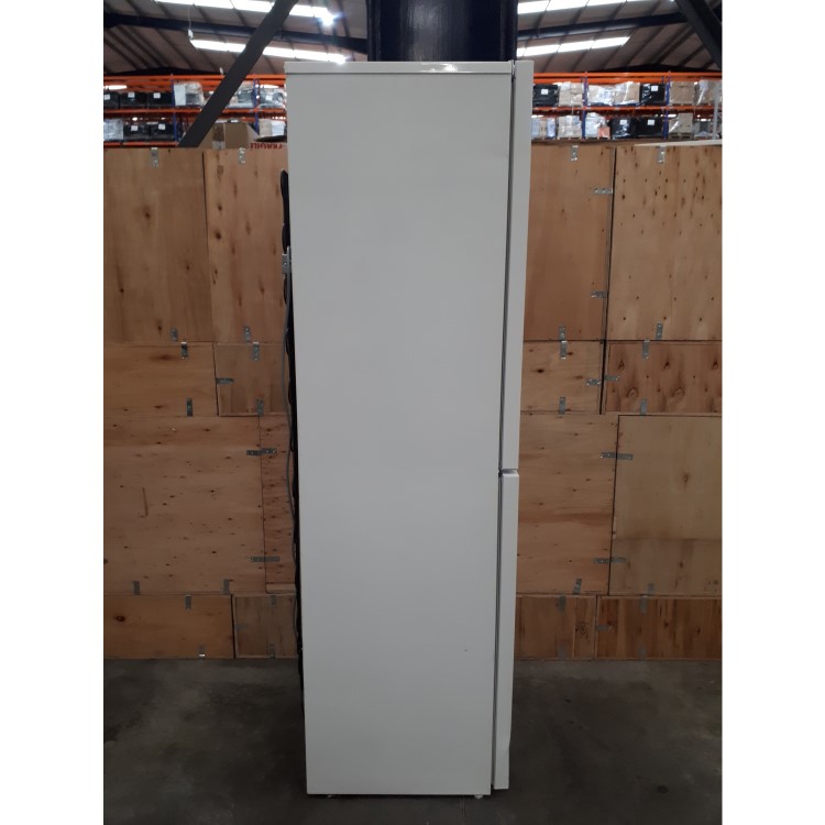 Refurbished Beko CFG3582DW Freestanding 263 Litre 50/50 Frost Free Fridge Freezer