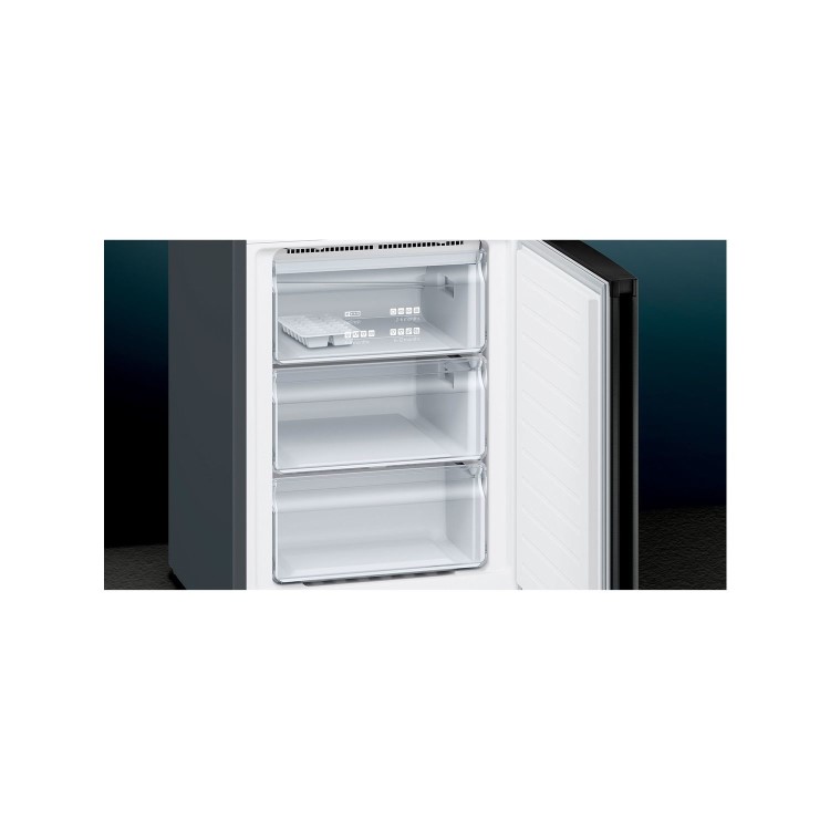 Refurbished Siemens KG39N7XEDG Freestanding 366 Litre 70/30 Frost Free Fridge Freezer