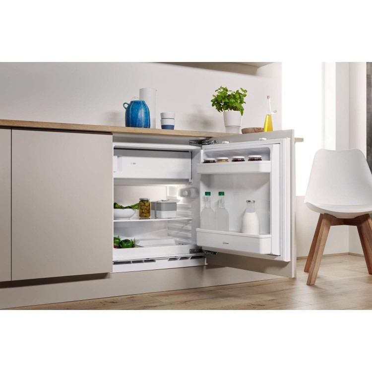 Indesit 108 Litre Under Counter Integrated Fridge