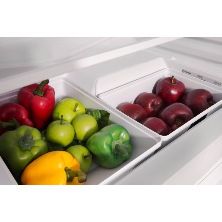 Indesit 108 Litre Under Counter Integrated Fridge