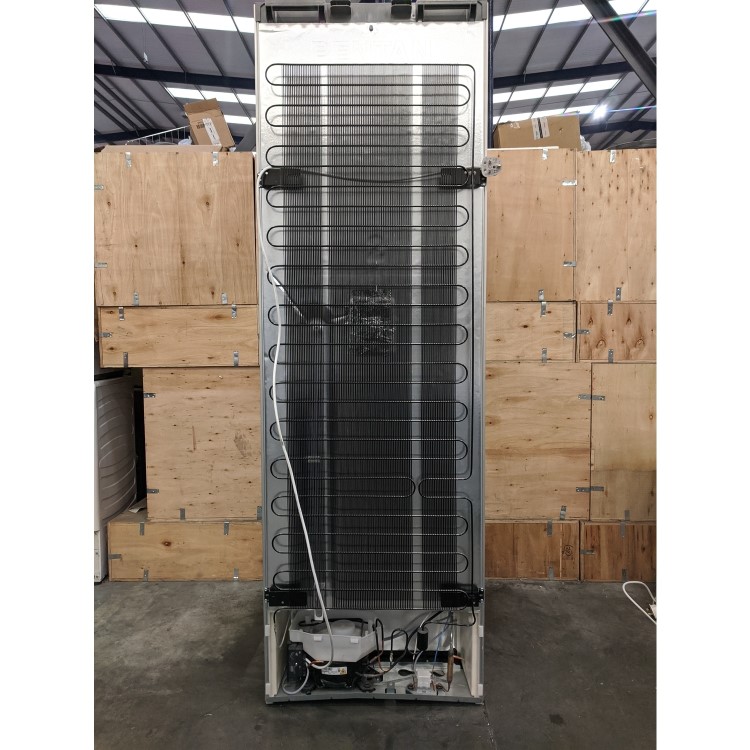 Refurbished Liebherr CNel4313 Freestanding 304 Litre 60/40 Frost Free Fridge Freezer Stainless Steel Look