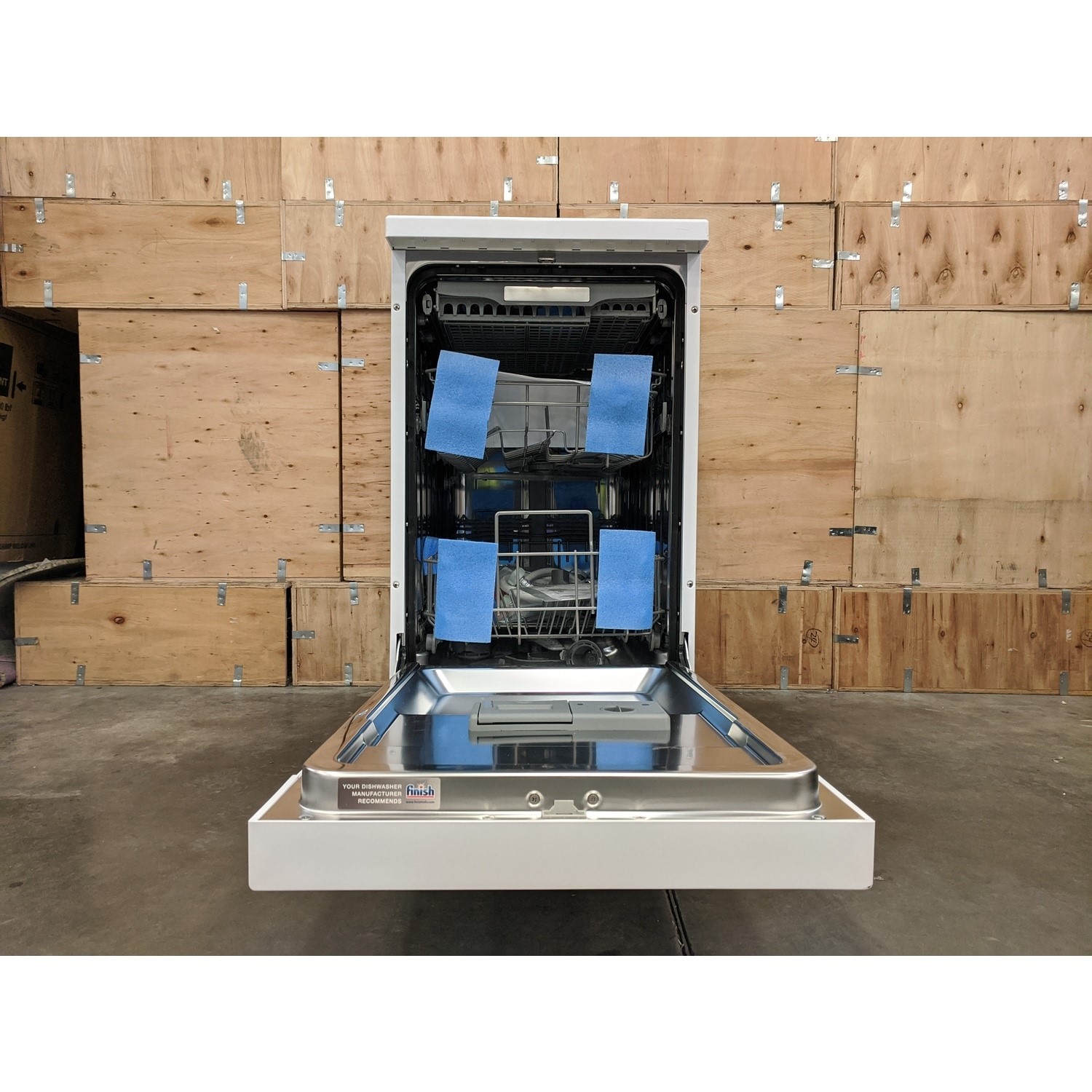 Refurbished Hisense HS520E40WUK Slimline 11 Place Freestanding