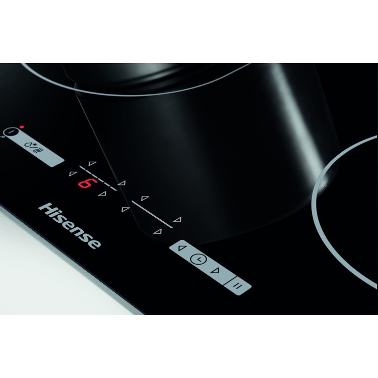 Refurbished Hisense 60cm Touch Control 4 Zone Induction Hob With Bridge Zone