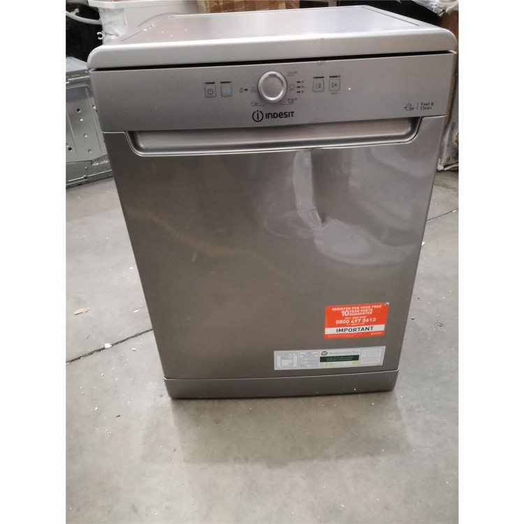 Refurbished Indesit DFE1B19XUK 13 Place Freestanding Dishwasher