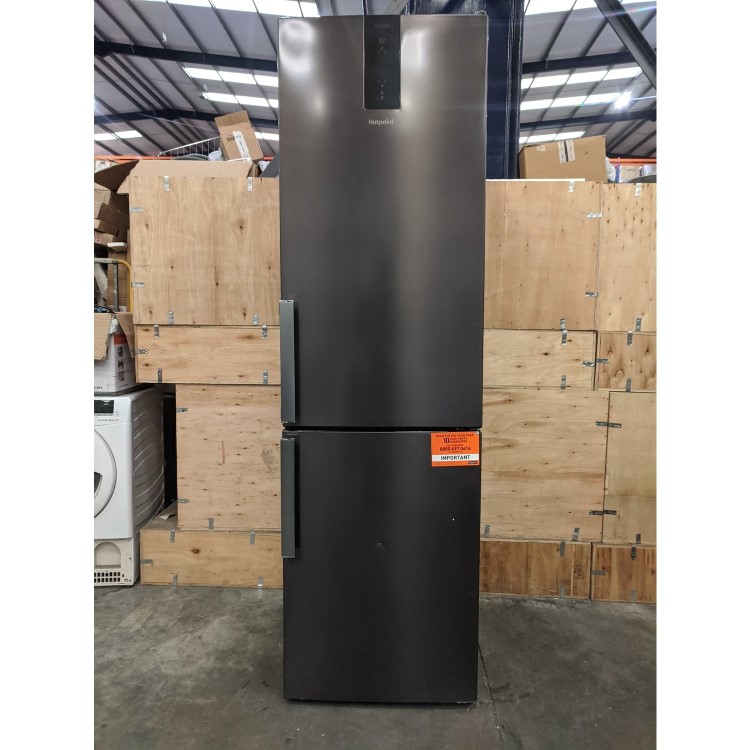 Refurbished Hotpoint H7T911TKSH1 Freestanding 368 Litre 60/40 Fridge Freezer Black Steel 