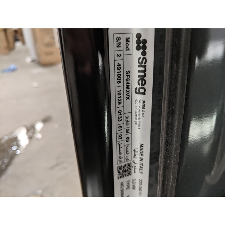 Refurbished Smeg SF64M3VX 60cm Single Built In Electric Oven