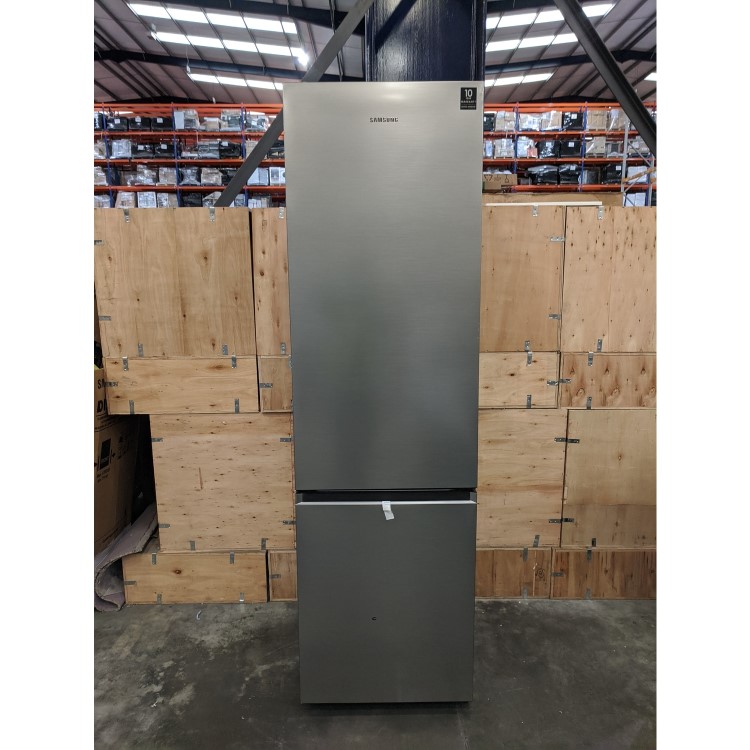 Refurbished Samsung RB38T602CS9/EU Freestanding 385 Litre 70/30 Frost Free Fridge Freezer
