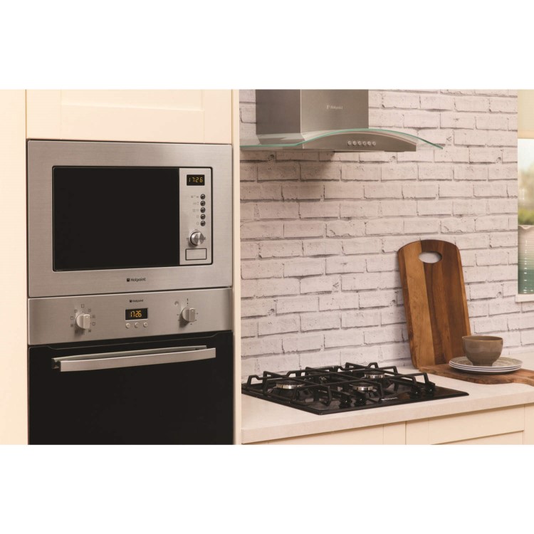 GRADE A1 - Hotpoint MWH1221X 20 Litre Built-In Microwave Oven With Grill - Stainless Steel