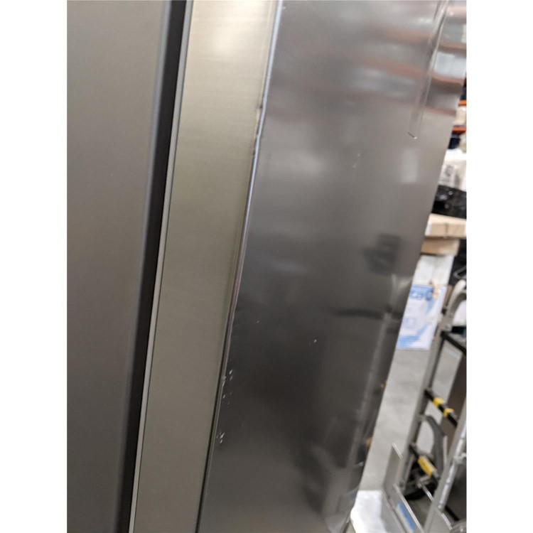 Refurbished Samsung RB38R7837S9 Freestanding 382 Litre 60/40 Frost Free Fridge Freezer Silver