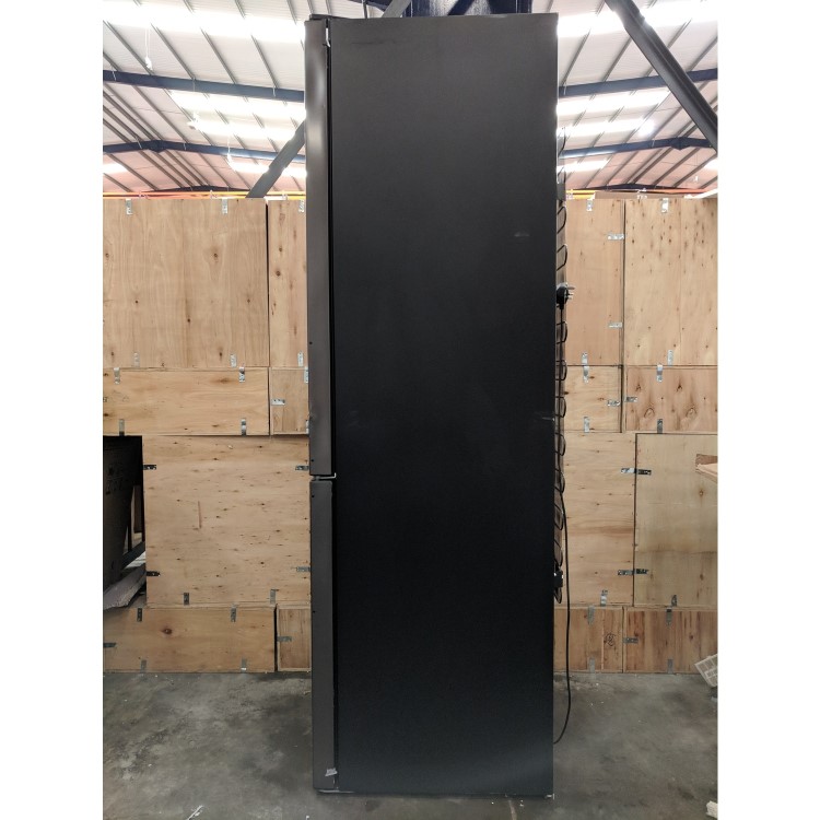 Refurbished Hotpoint H7T911TKSH Freestanding 368 Litre 70/30 Frost Free Fridge Freezer