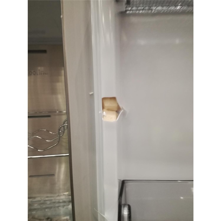 Refurbished Samsung RB36R8839SR Freestanding 355 Litre 60/40 Frost Free Fridge Freezer Silver