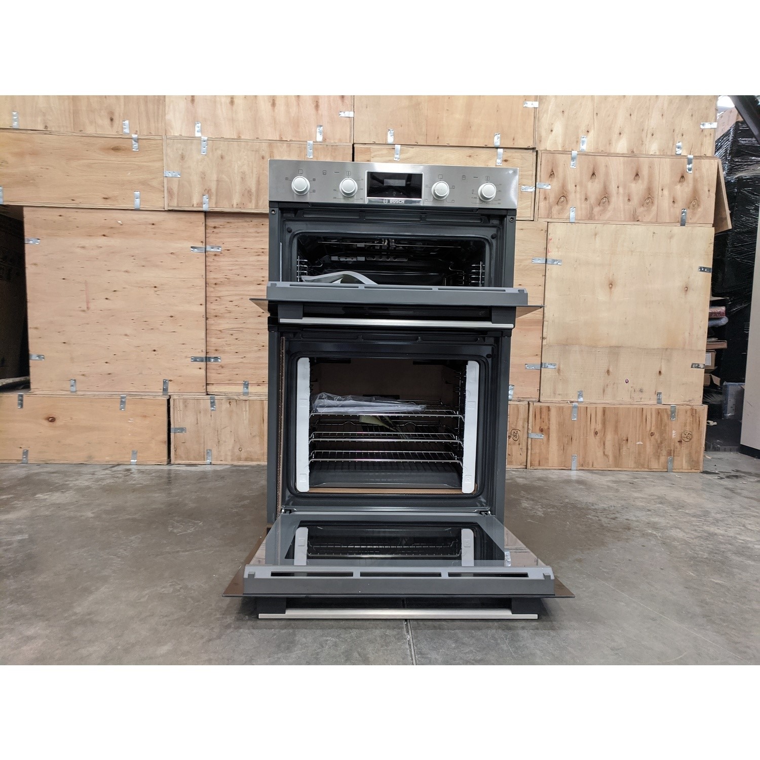 Refurbished Bosch Serie 2 MHA133BR0B 60cm Double Built In Electric Oven