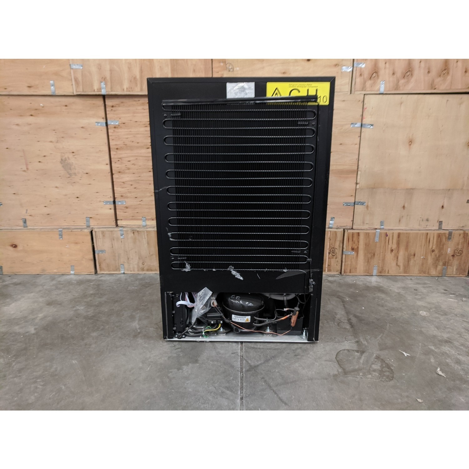 Refurbished CDA FWV902BL Integrated 55 Bottle Dual Zone Wine Cooler Black BuyItDirect.ie