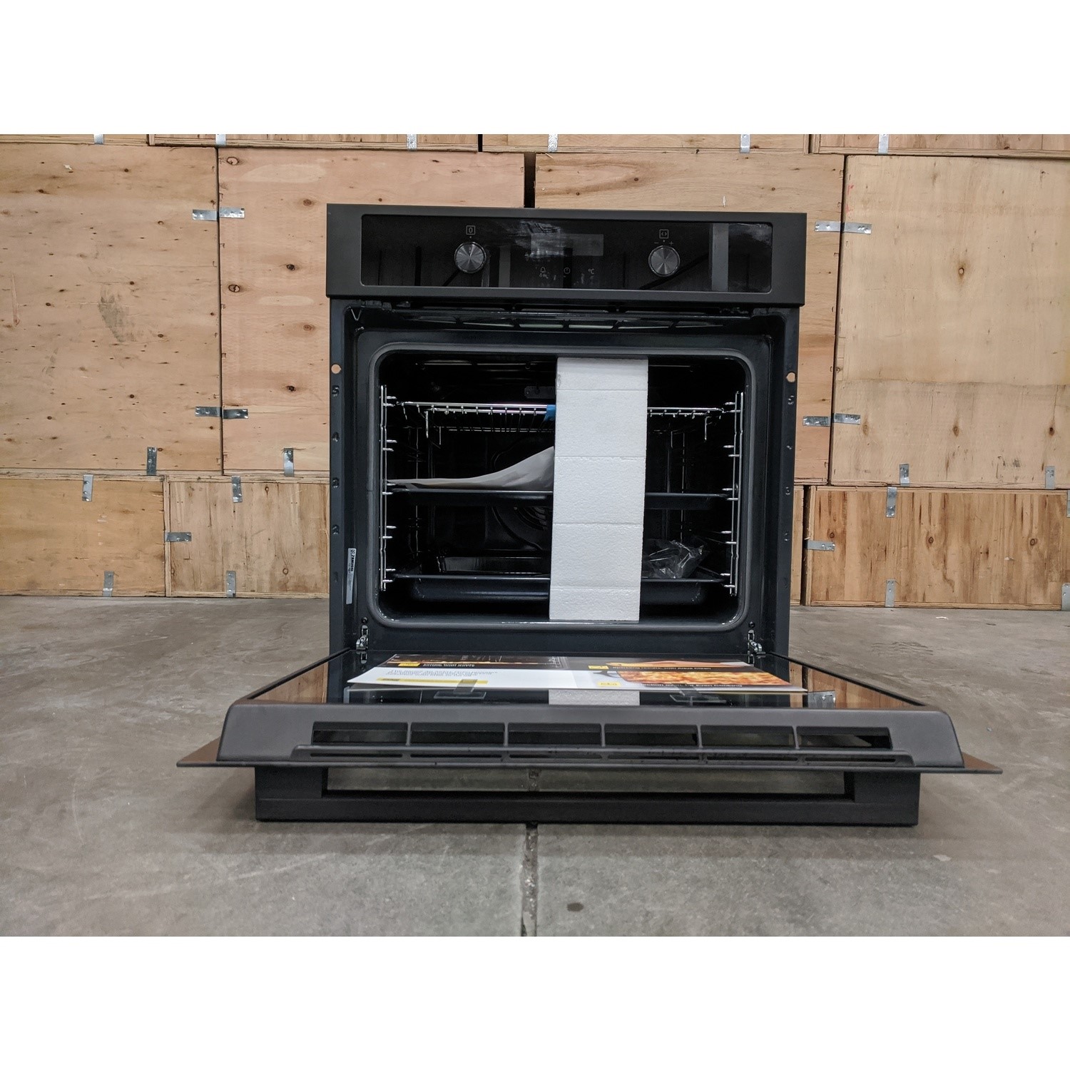 Refurbished Zanussi Series 40 AirFry ZOHNA7K1 60cm Single Built In