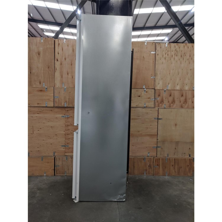 Refurbished Indesit IB7030A1DUK1 70-30 Integrated Fridge Freezer