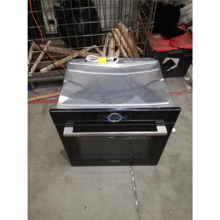 Refurbished Bosch HBG634BB1B 60cm Single Built In Electric Oven Black