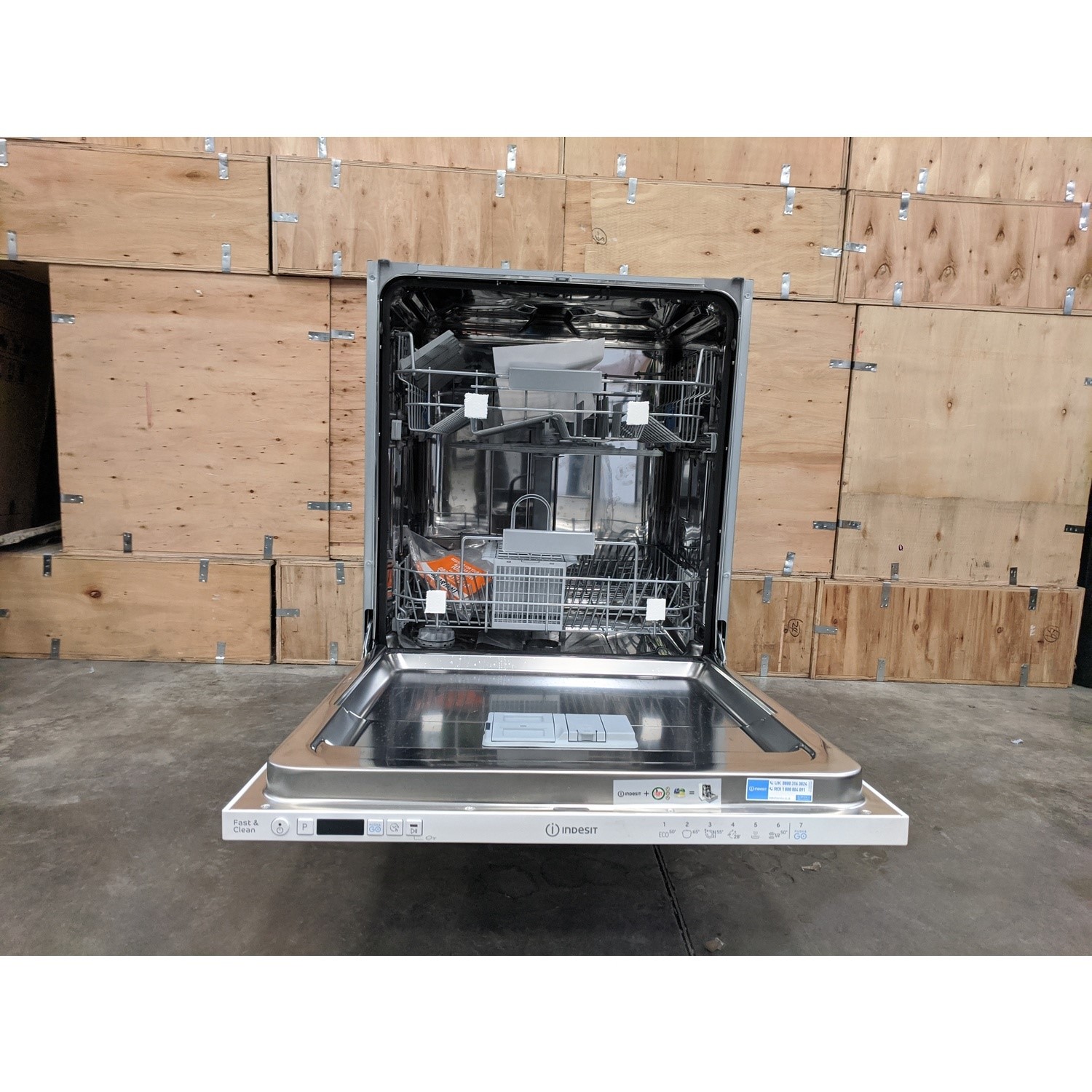 Refurbished Indesit DIC3B16UK 13 Place Fully Integrated Dishwasher