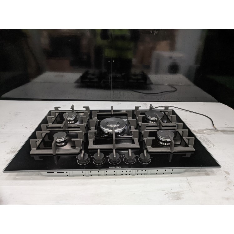 Refurbished Siemens iQ500 EP7A6QB90 75cm Gas on Glass 5 Burner Gas Hob Black