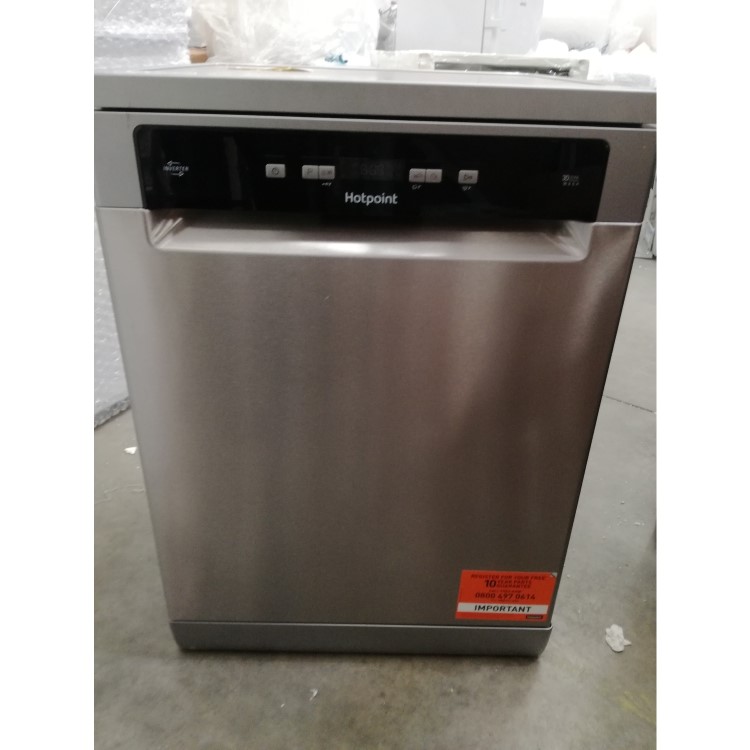 Refurbished Hotpoint HFC3C26WCXUKN Freestanding 14 Place Dishwasher Silver