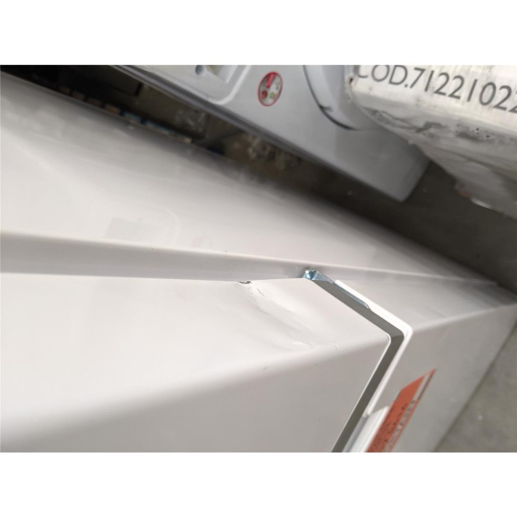 Refurbished Hotpoint H3T811IW1 Freestanding 338 Litre 70/30 Frost Free Fridge Freezer White