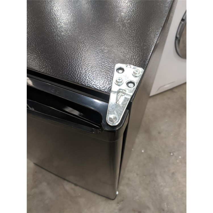 Refurbished Fridgemaster MUL49102MB 84x50cm 102L Freestanding Larder Fridge - Black