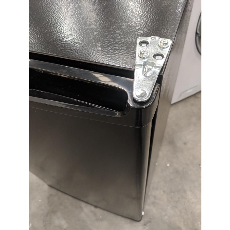 Refurbished Fridgemaster MUL49102MB 84x50cm 102L Freestanding Larder Fridge - Black