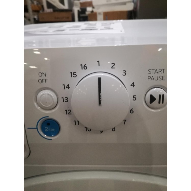 Refurbished Indesit BDE861483XWUKN Freestanding 8/6KG 1400 Spin Washer Dryer White