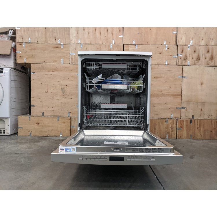 Refurbished Bosch Series 6 SMS6EDI02G 13 Place Freestanding Dishwasher Silver