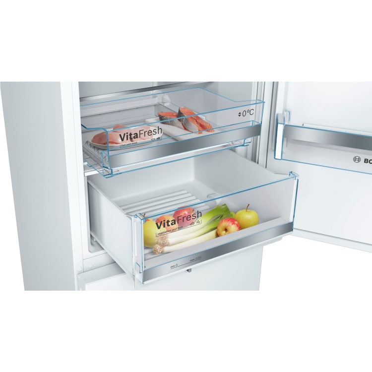Refurbished Bosch Serie 6 KGE36AWCA Freestanding 302 Litre 60/40 Fridge Freezer White