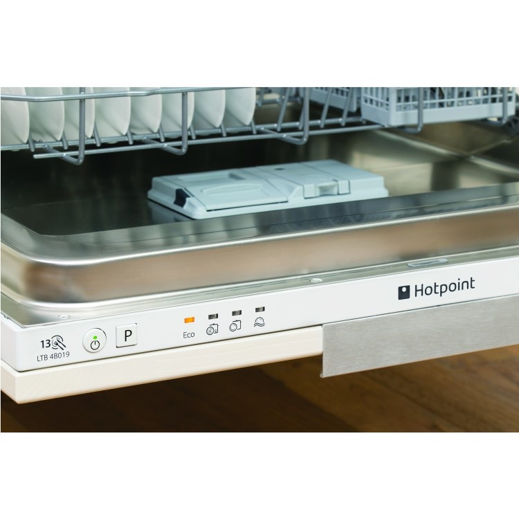 Refurbished Hotpoint LTB4B019 13 Place Integrated Dishwasher