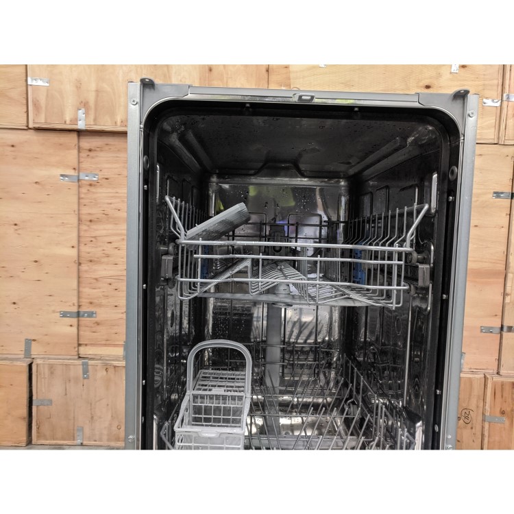 Refurbished Indesit DSIE2B10UKN Slimline 10 Place Integrated Dishwasher