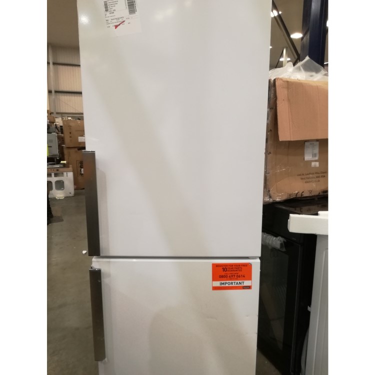 Refurbished Hotpoint H7NT911TWH1 Freestanding 368 Litre 60/40 Fridge Freezer