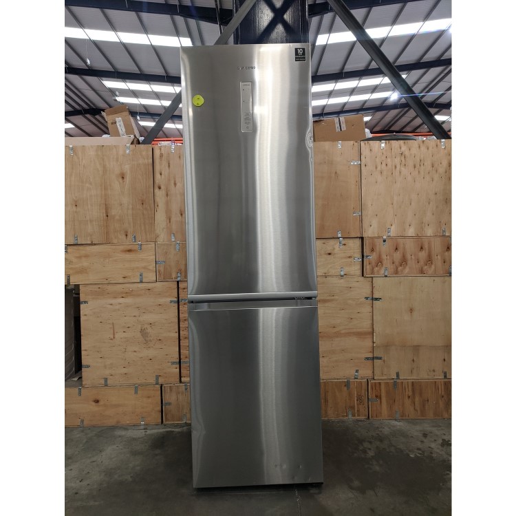 Refurbished Samsung RB36R8899SR Freestanding 350 Litre 60/40 Fridge Freezer Silver