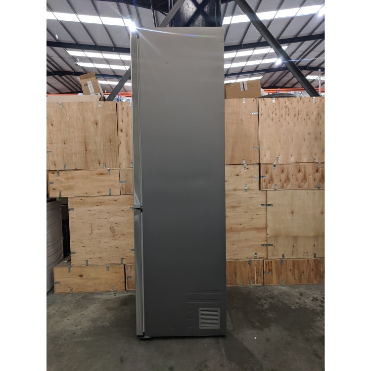 Refurbished Samsung RB36R8899SR Freestanding 350 Litre 60/40 Fridge Freezer Silver