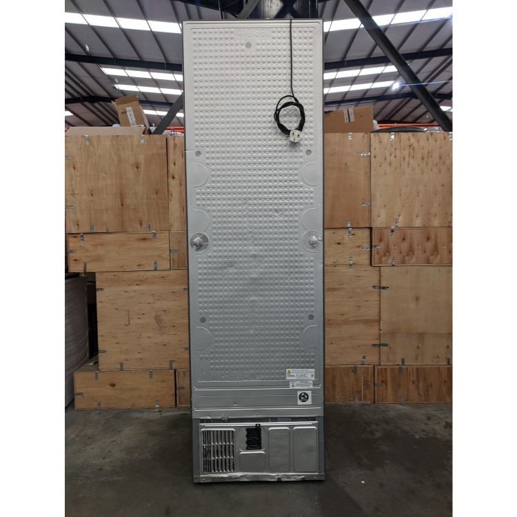 Refurbished Samsung RB36R8899SR Freestanding 350 Litre 60/40 Fridge Freezer Silver
