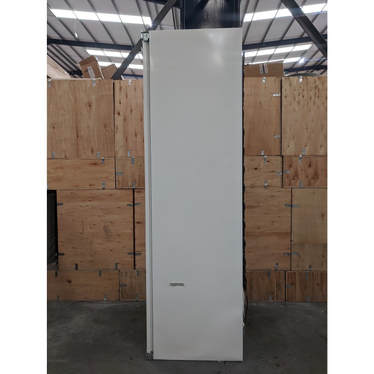 Refurbished AEG ABB818F6NC Integrated 216 Litre In-column Freezer
