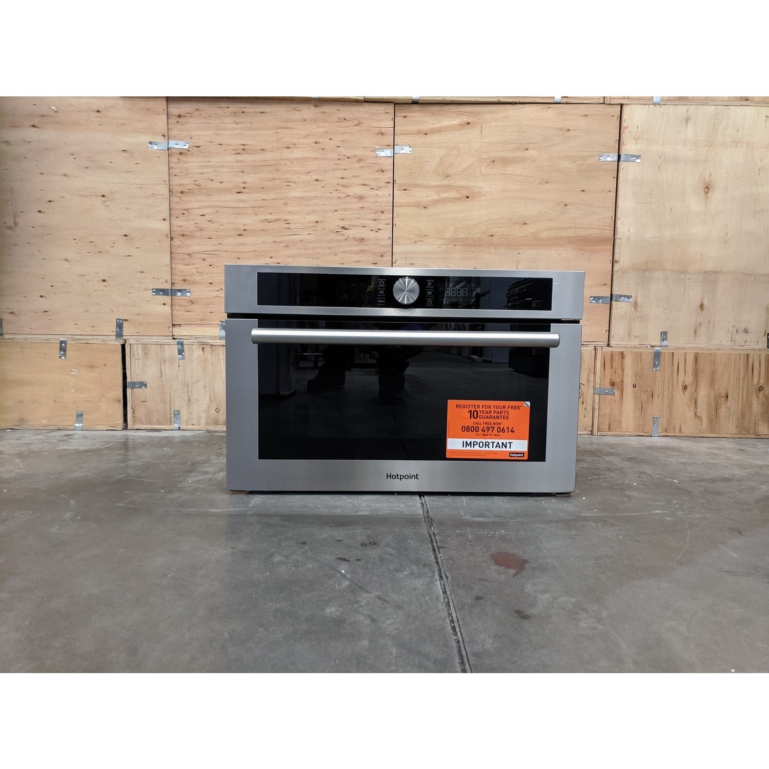 Refurbished Hotpoint MD454IXH Built In 31L with Grill 1000W Microwave