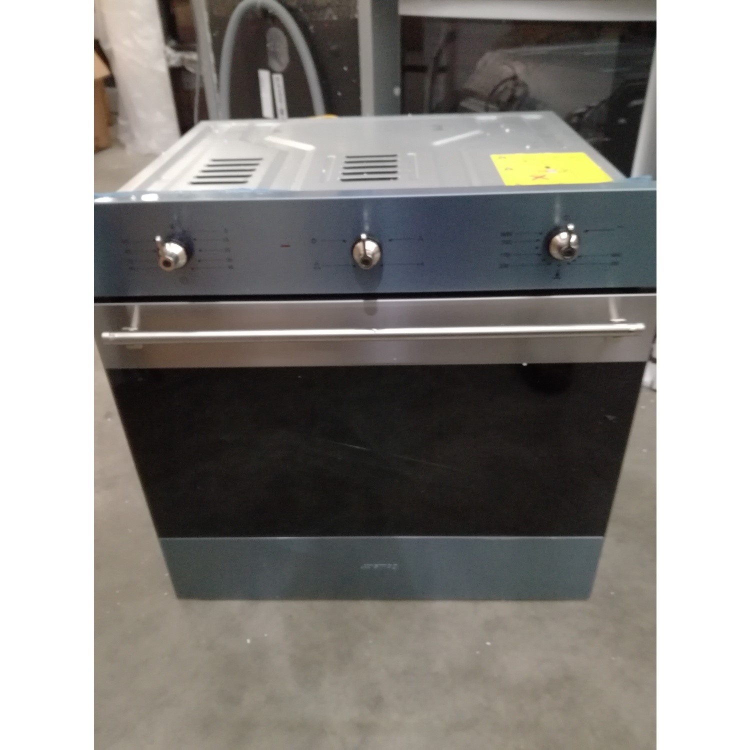 Refurbished Smeg Classic SF6341GVX 60cm Single Built In Gas Oven with  Electric Grill Stainless Steel - BuyItDirect.ie