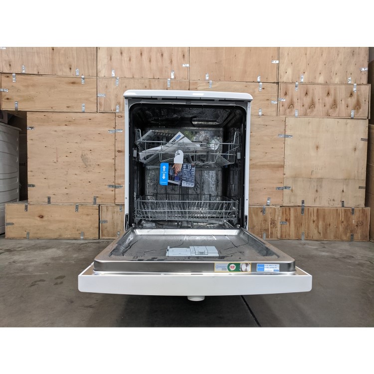 Refurbished Indesit DFE1B19UK 13 Place Freestanding Dishwasher White