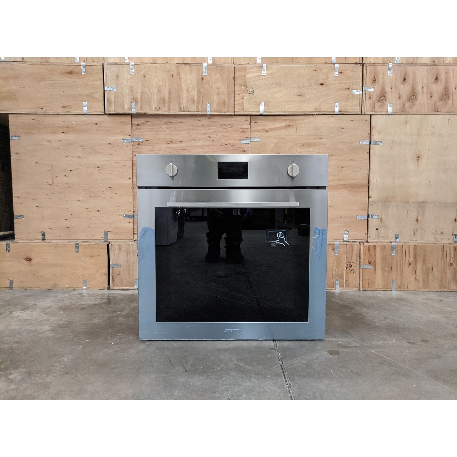 Refurbished Smeg Cucina SFP6401TVX1 60cm Single Built In Electric Oven  Stainless Steel - BuyItDirect.ie