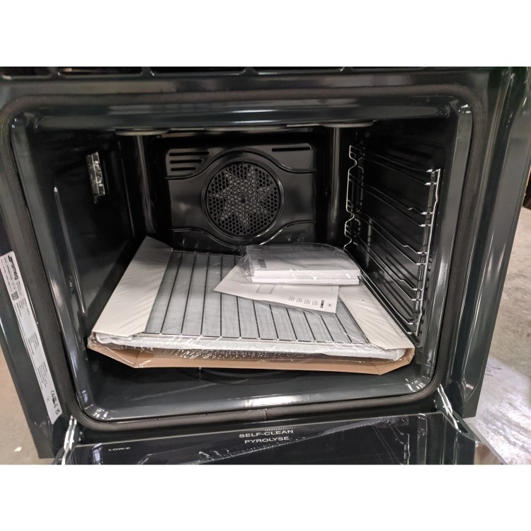 Refurbished Smeg Cucina SFP6401TVS1 60cm Single Built In Electric Oven Silver Glass