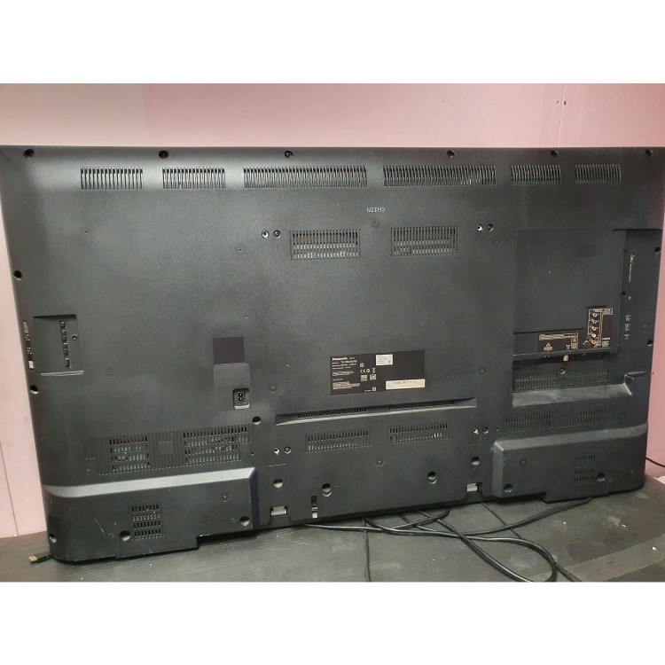 Refurbished Panasonic 55" 4K Ultra HD LED Freeview Play Smart TV without Stand