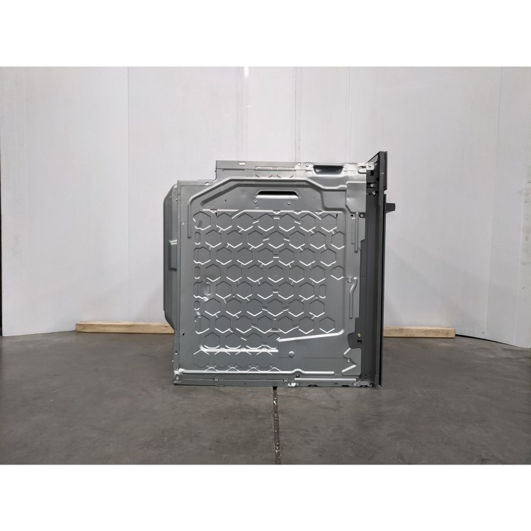 Refurbished Bosch Serie 4 HBS534BB0B Single Built In Electric Oven with Catalytic Cleaning Black