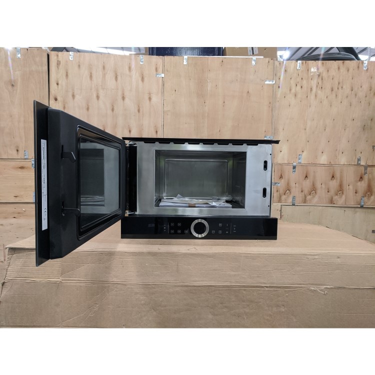 Refurbished Bosch Serie 8 BFL634GB1B Built In 21L 900W Microwave Black