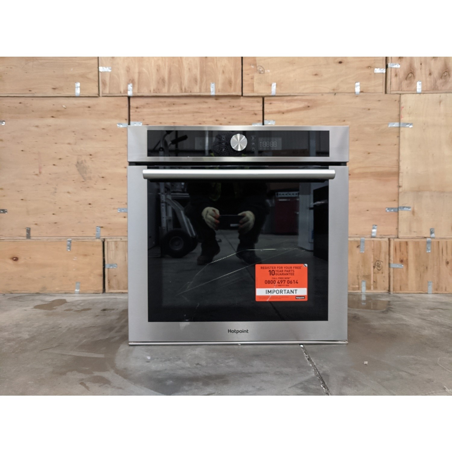 Refurbished Hotpoint SI4854PIX 60cm Single Built In Electric Oven with LCD Control Panel
