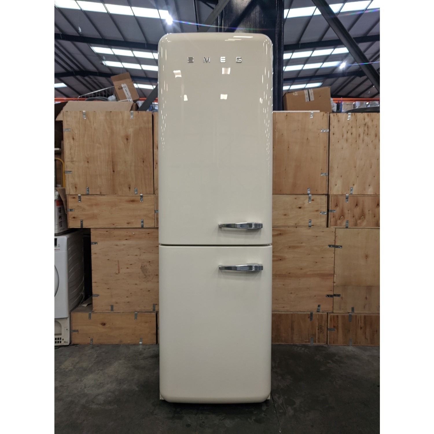 Reconditioned smeg best sale fridge freezer