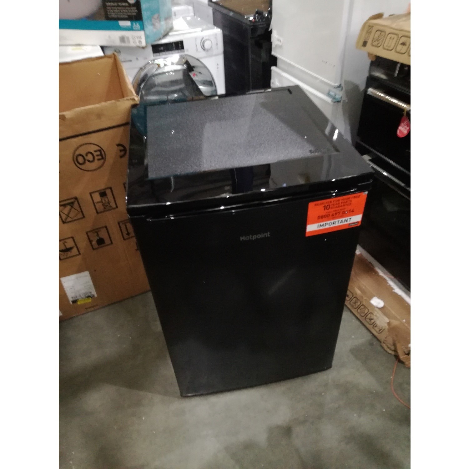 Refurbished Hotpoint H55ZM1110K1 Freestanding 102 Litre Under Counter Freezer Black BuyItDirect.ie