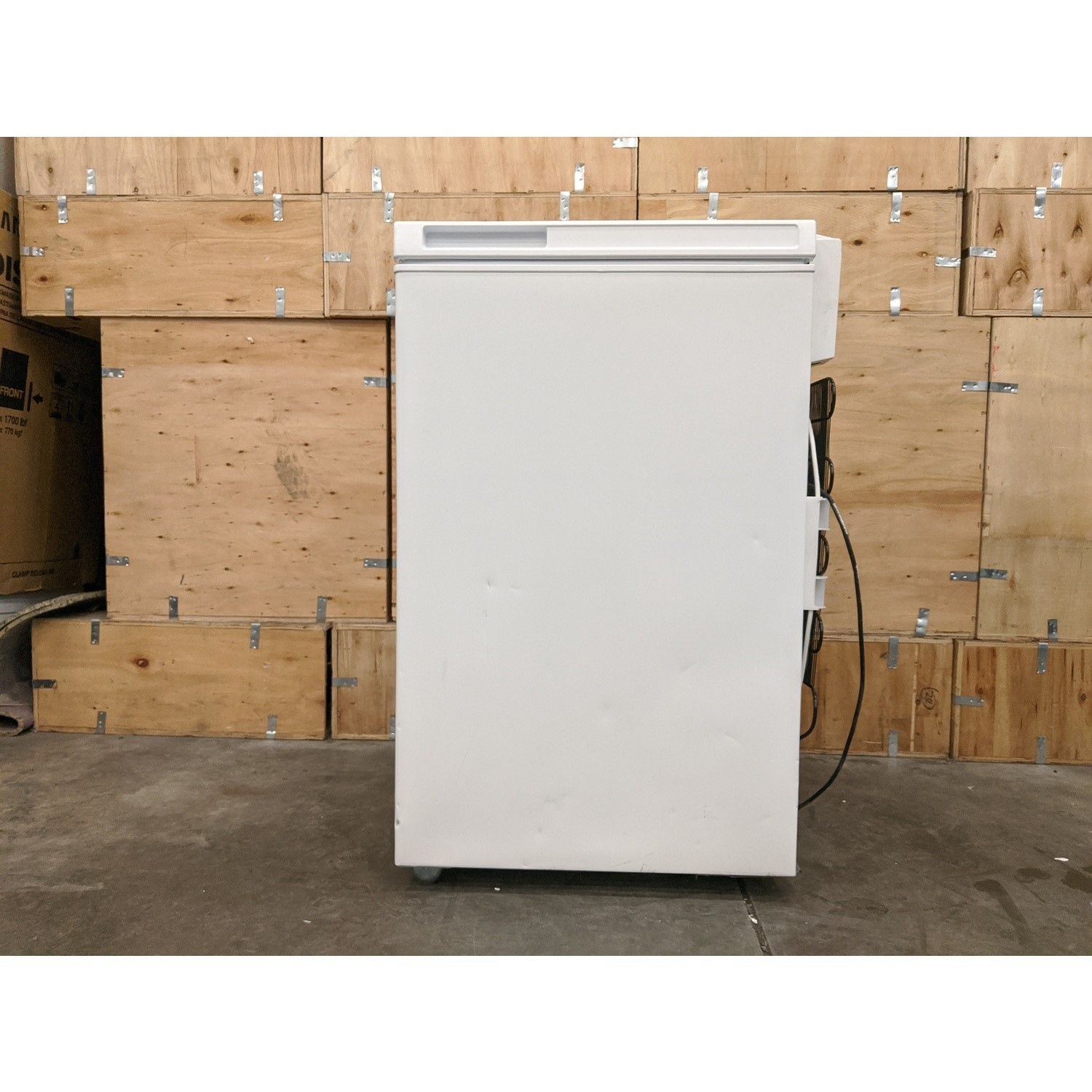 Refurbished Indesit OS1A1002UK2 97 Litre Chest Freezer White
