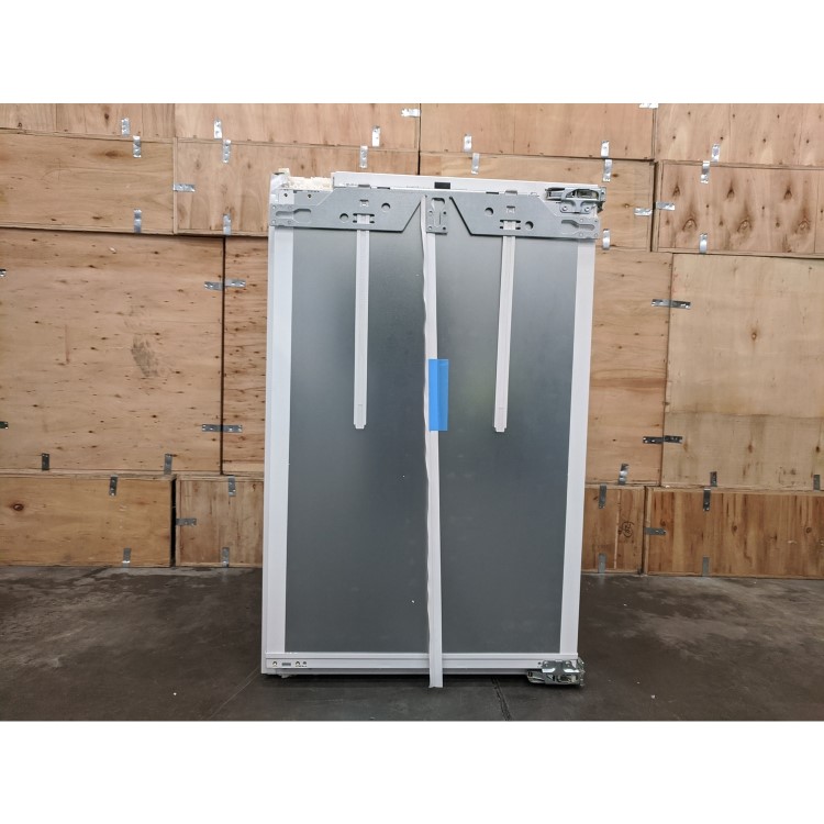 Refurbished Miele K32222i Integrated 154 Litre In-Column Larder Fridge White