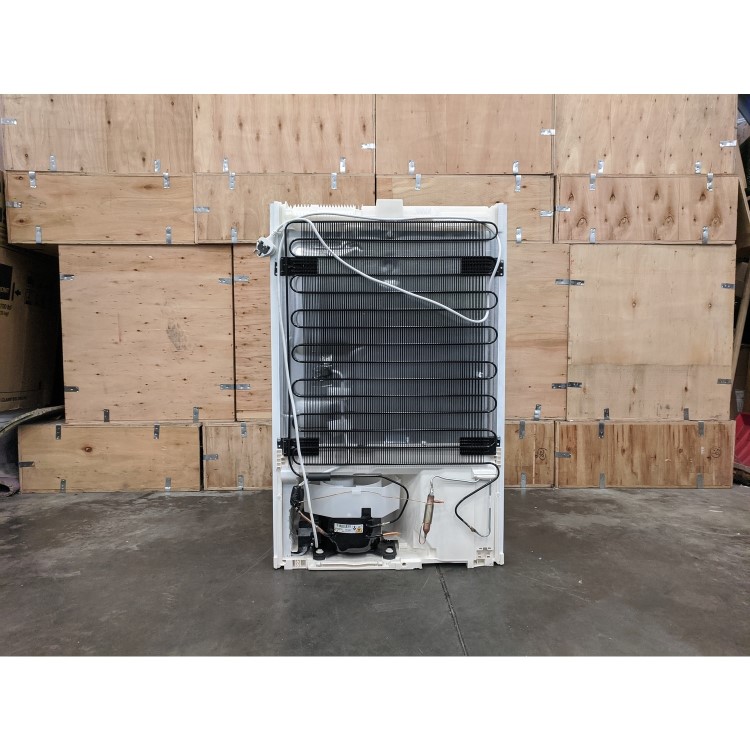 Refurbished Miele K32222i Integrated 154 Litre In-Column Larder Fridge White